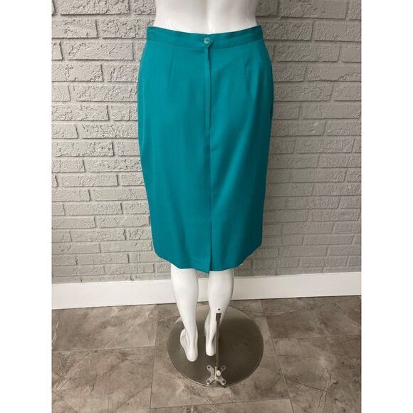 Le Suit Petite Teal Skirt Suit With Gold Tone Button 2 Pcs Set Size 8P - Picture 4 of 12